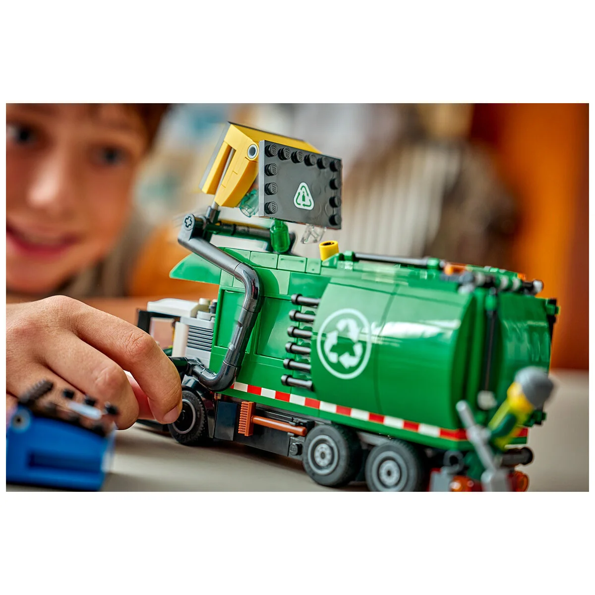 LEGO City Recycling Truck 60495 Interactive Lorry Playset 7+ - Image 3
