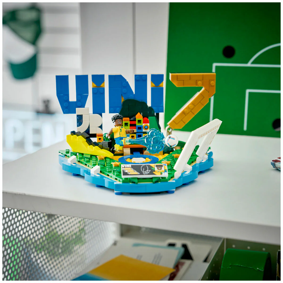 LEGO Vini Jr Football Highlights 43027 510-Piece Building Set (10+) - Image 9