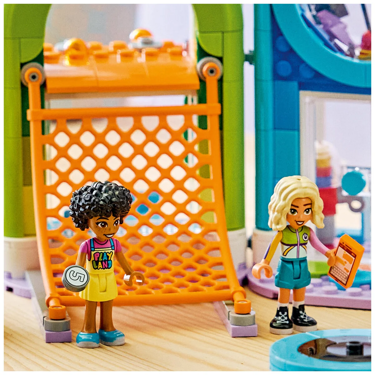 LEGO Friends Fun Indoor Playground 42686 668 Piece Action-Packed Set - Image 4