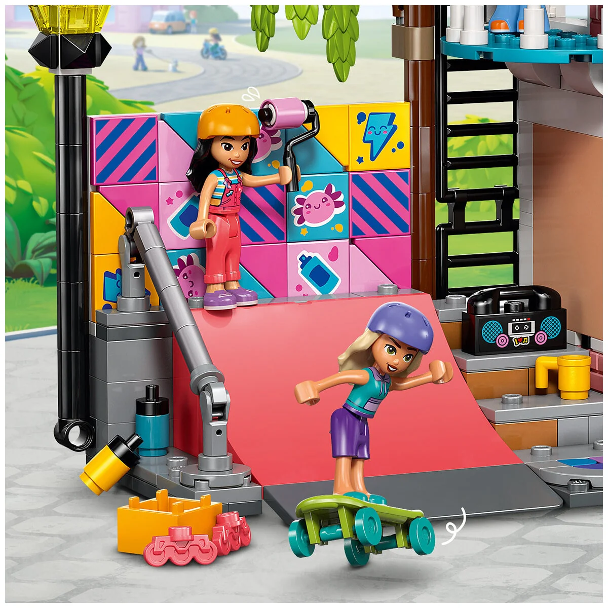 LEGO Friends Liann’s Family House 42687 946-Piece Imaginative Playset - Image 6