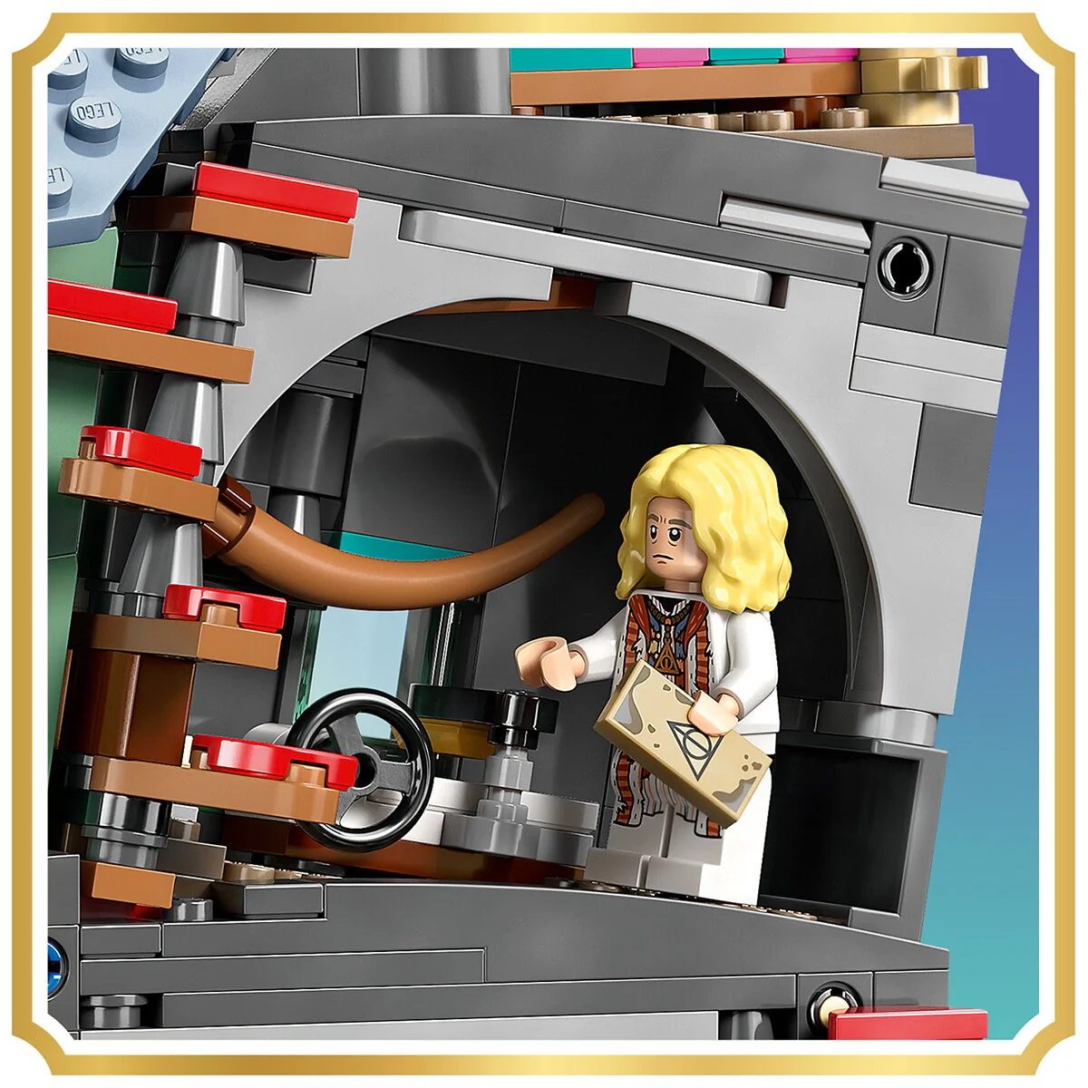 LEGO Harry Potter Luna Lovegood’s House 76467 764-Piece Magical Set - Image 7