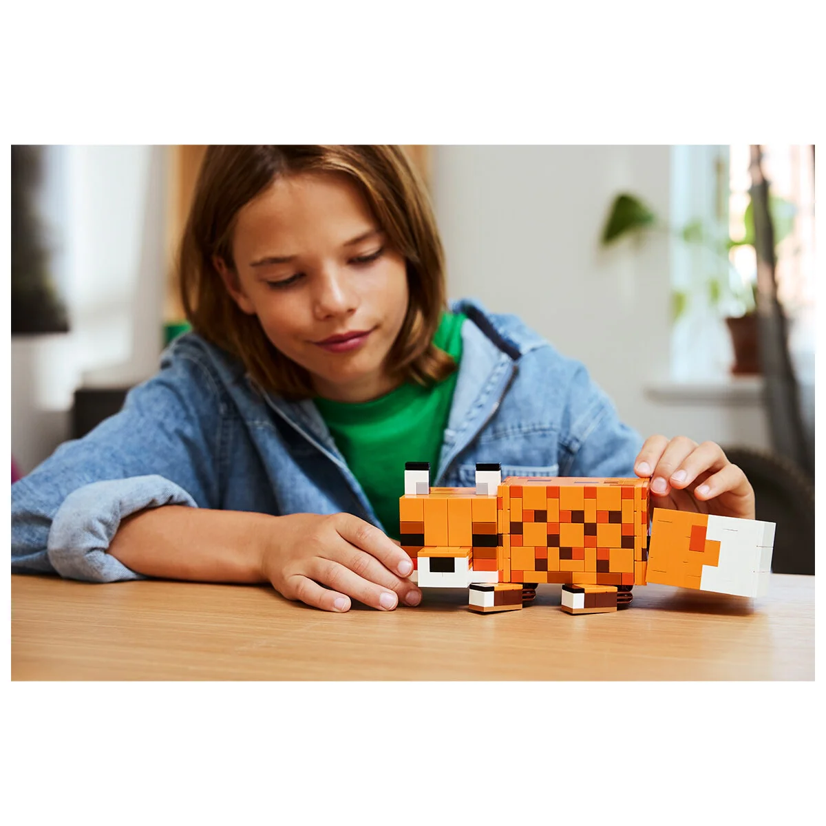 LEGO Minecraft Posable Fox 21588 Building Set 497 Pieces Age 10+ - Image 4