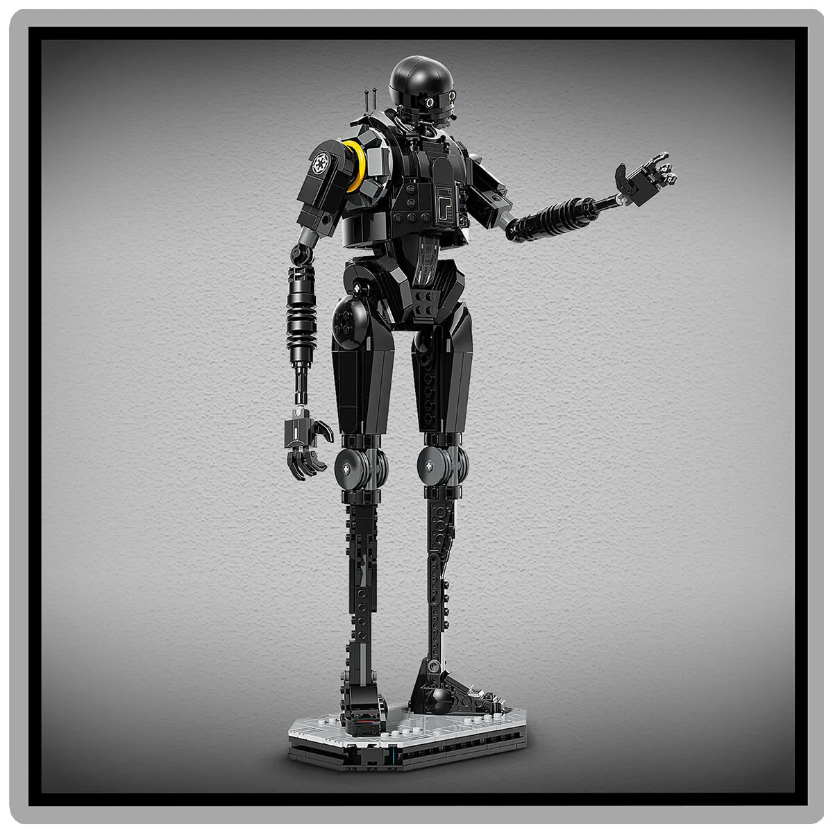 LEGO Star Wars Andor K-2SO Security Droid 75434 Building Set 845-Piece - Image 8