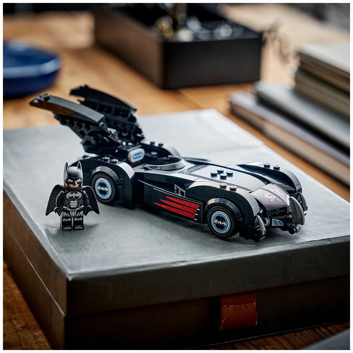 LEGO DC Batman and Robin Batmobile 76333 Collectible 272-Piece - Image 5