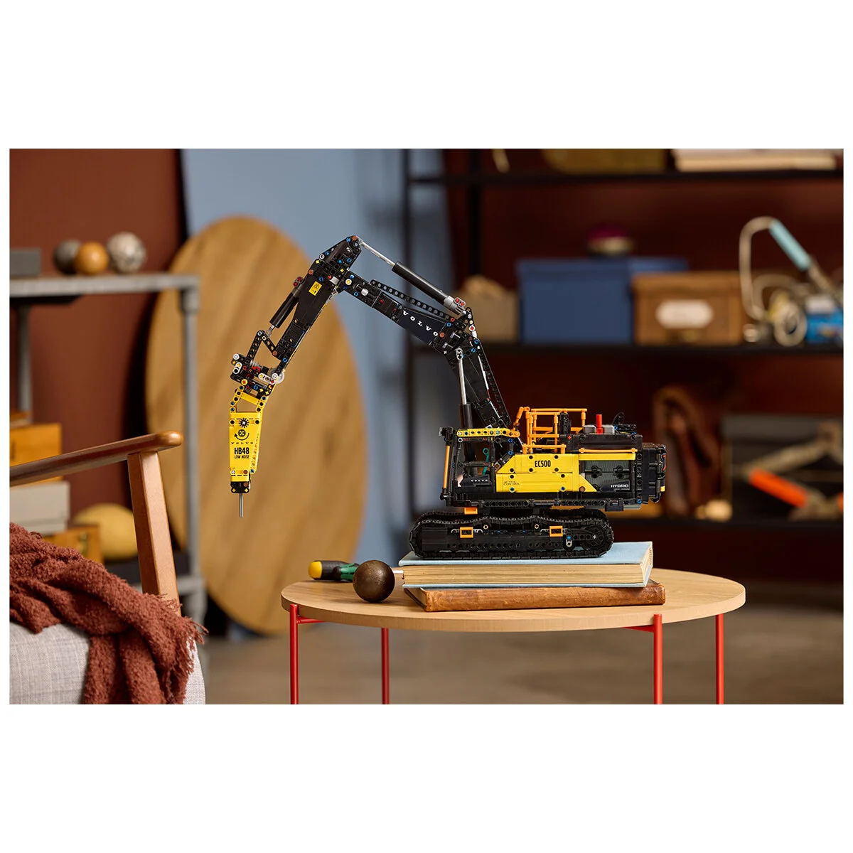LEGO Technic Volvo EC500 Hybrid Excavator 42215 Motorised Set for Adults - Image 9