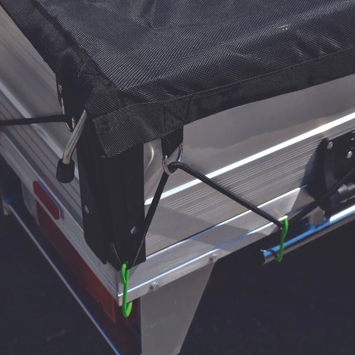 Lion Ultramesh Cargo Net - 2.0 x 1.8m - 600kg Capacity - Heavy-Duty Design - Image 4