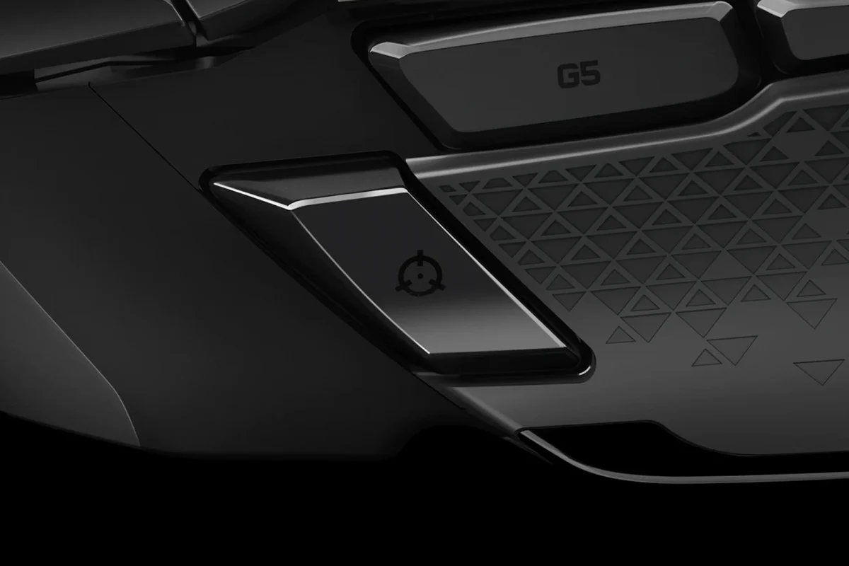 Logitech G502 HERO Gaming Mouse with Customizable Controls & RGB Lighting - Image 9