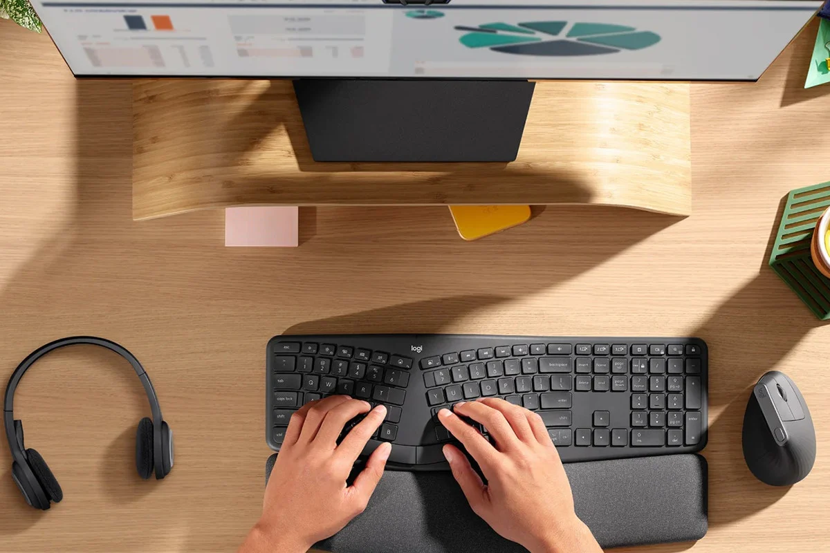 Logitech K860 Ergo Wireless Keyboard Graphite - Image 8