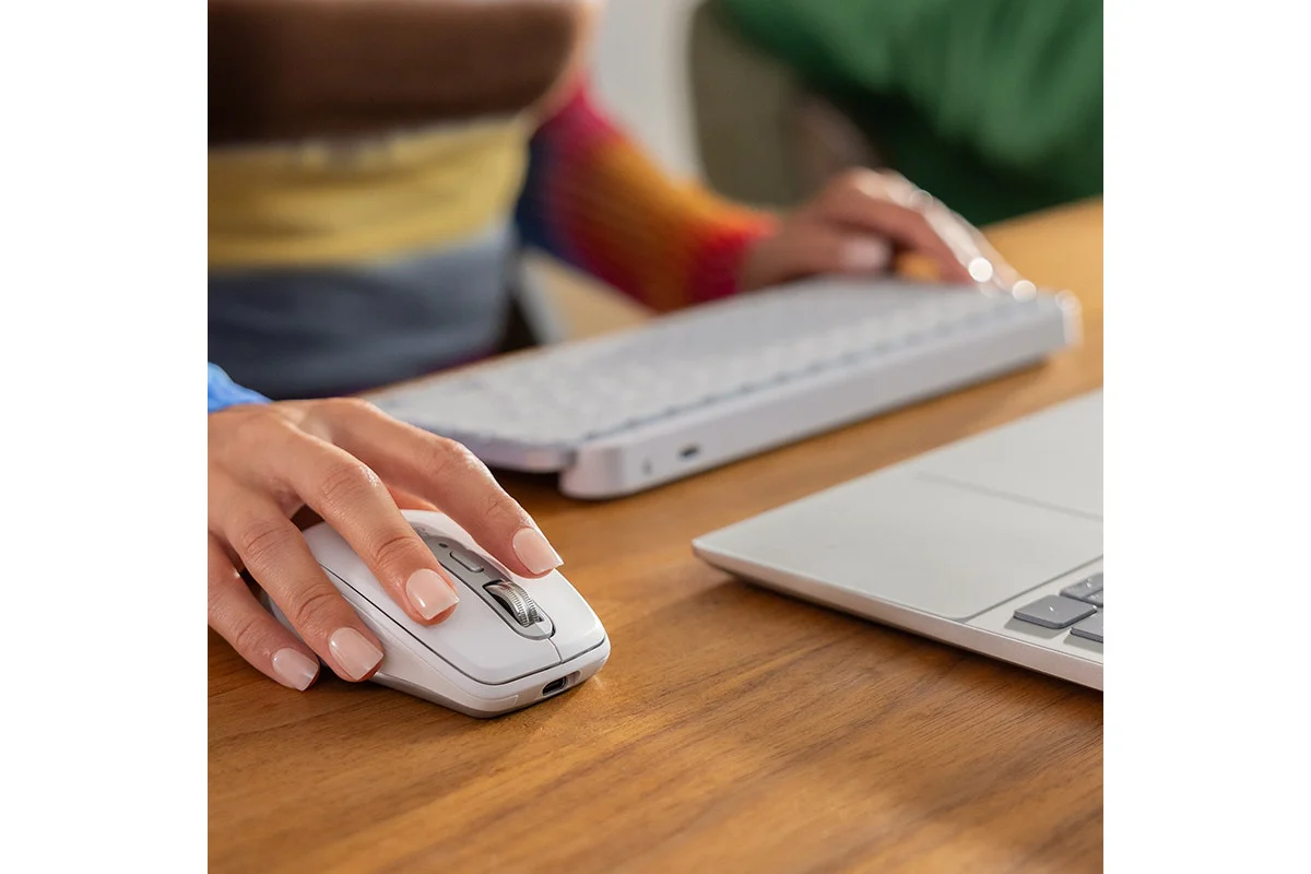 Logitech MX Anywhere 3S Wireless Mouse - Compact Pale Grey Design - Image 9