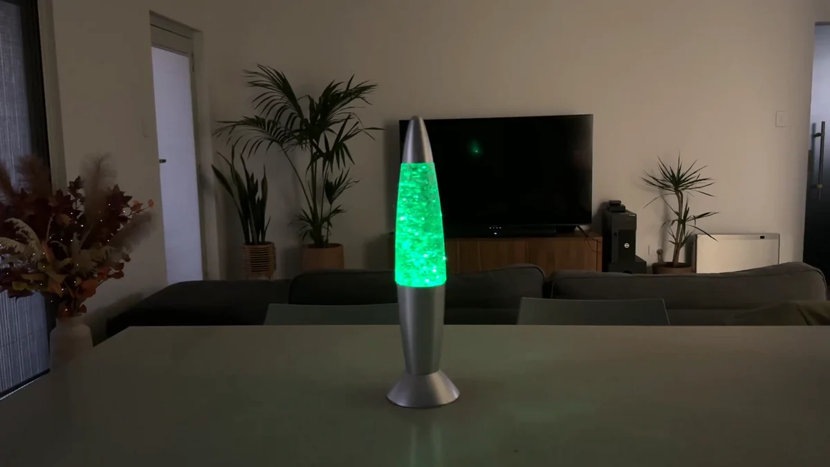 Lytworx Colour Changing Glitter Lava Lamp - USB Powered - 35cm - Multi-colour - Auto Timer - Image 3