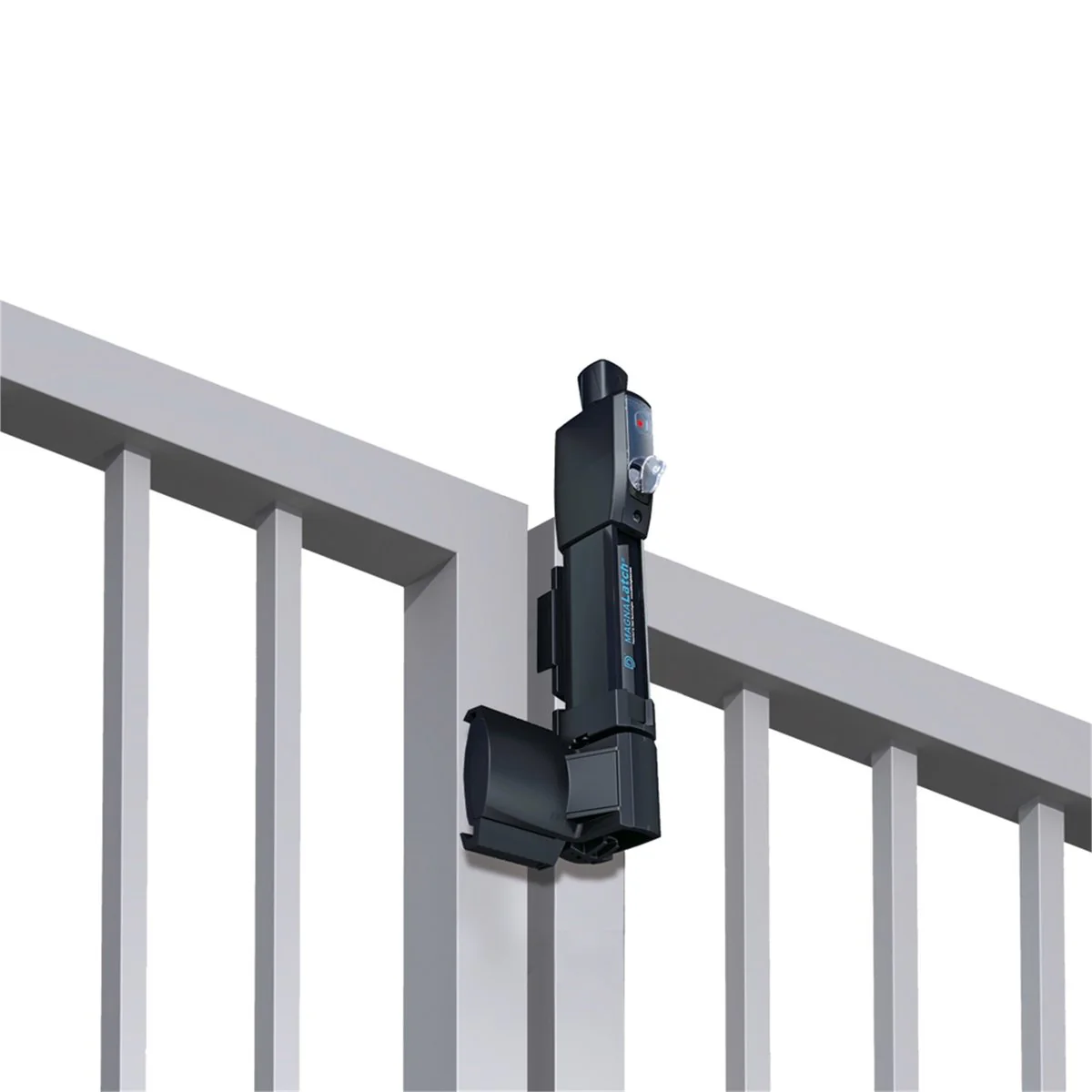Magnalatch Vertical Pull Gate Latch - 90mm - Engineered Polymer - Key Lockable - Image 2