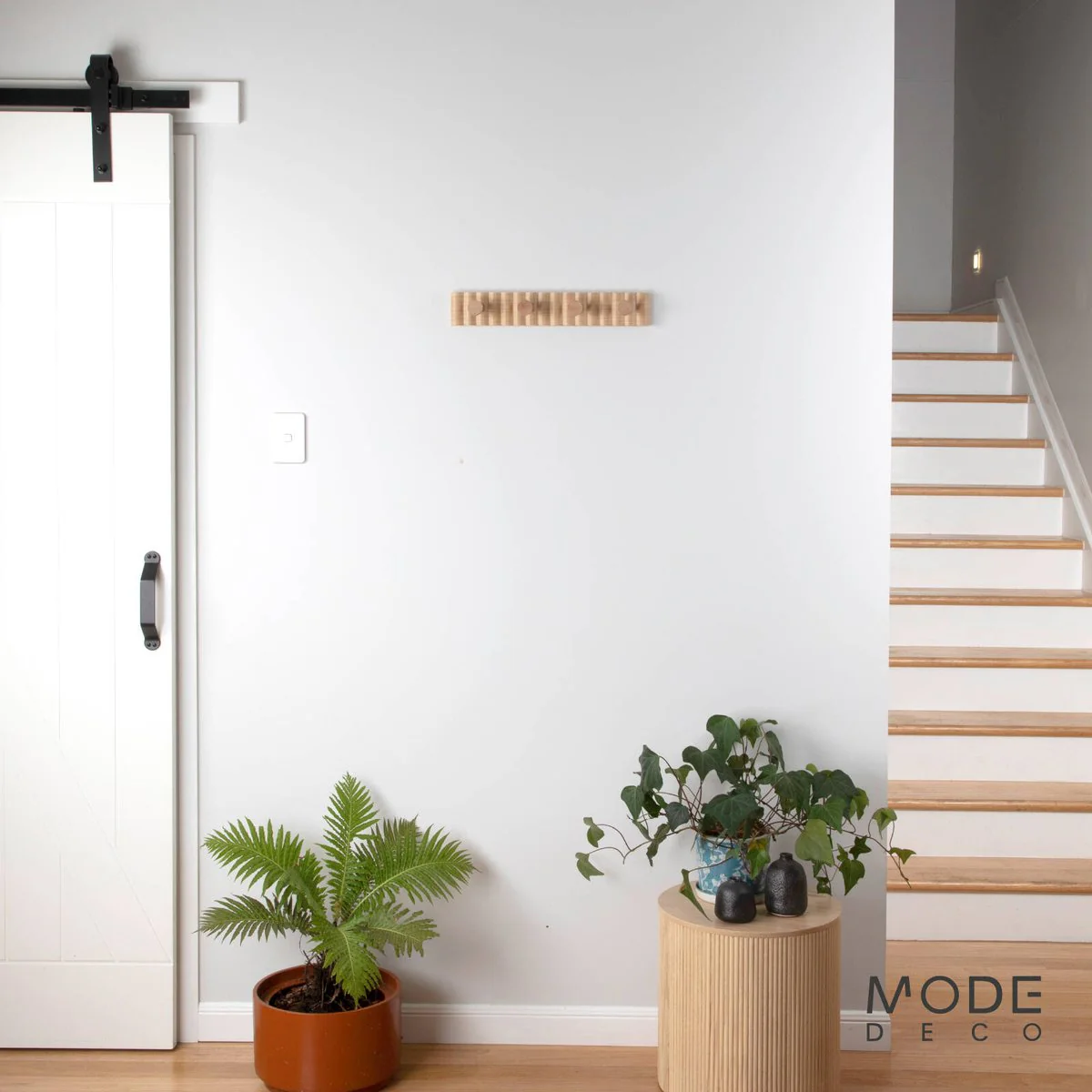 Mode 4 Timber Hooks on Timber Board Hook Rack - 4 Hooks - 450mm x 77mm - Image 5