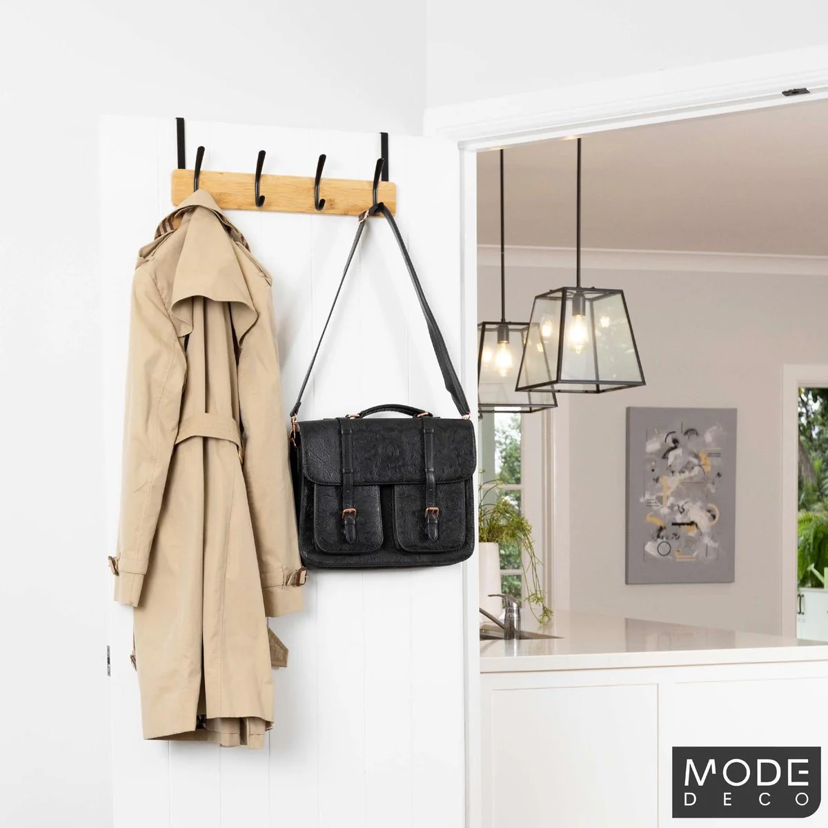 Mode 4 Bamboo Over Door Hanger - 5 Black Hooks - 450mm x 70mm x 45mm - Image 2