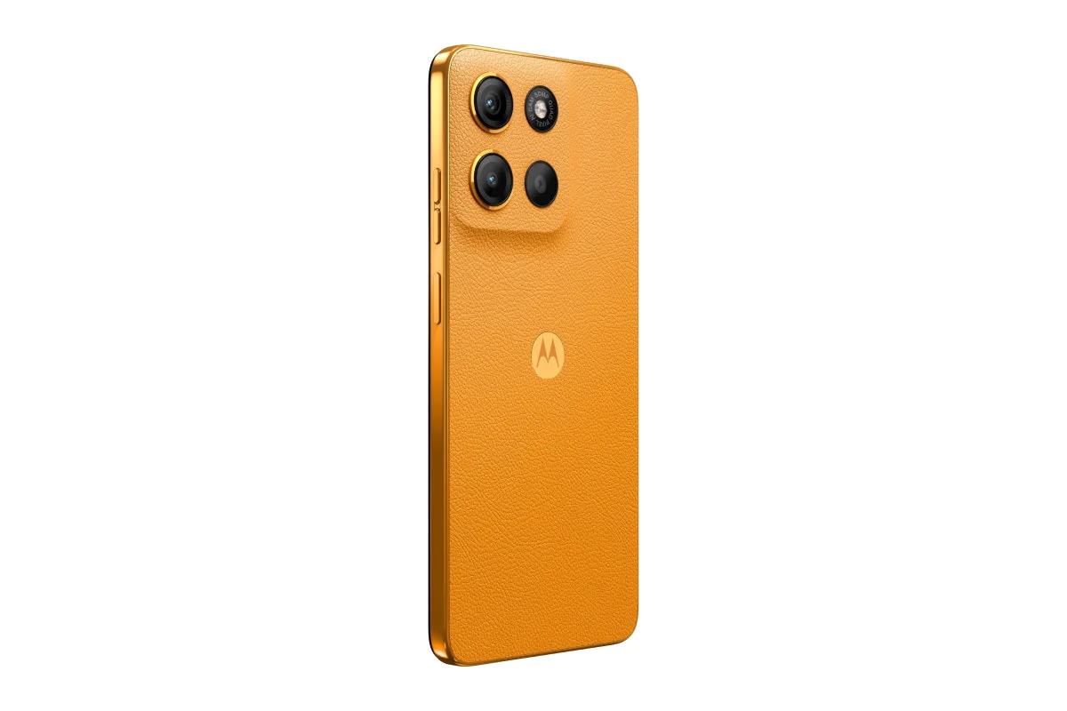 Motorola G15 4G Smartphone - 128GB, 6.72" FHD+, Sunrise Orange - Image 7