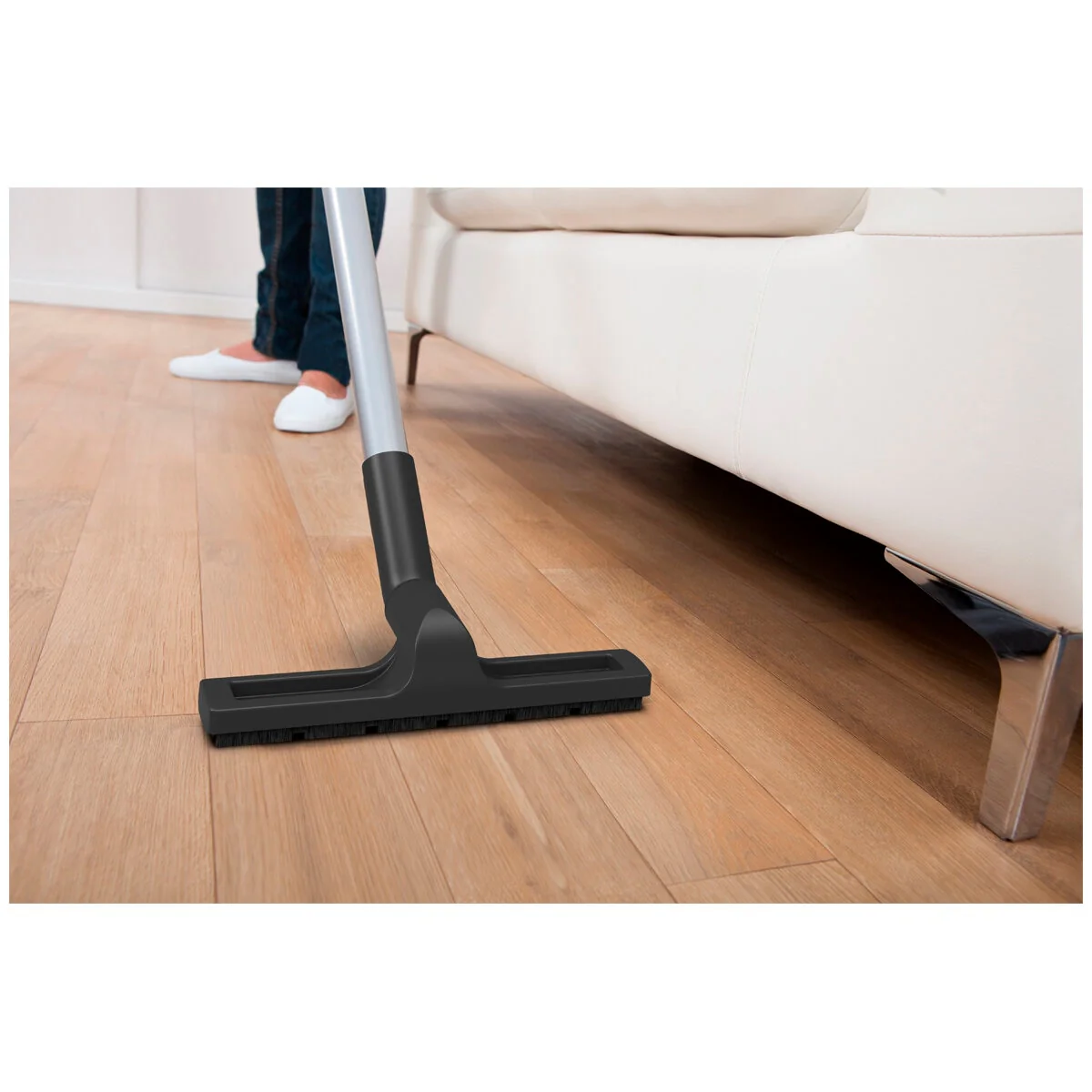 Numatic Henry Xtra Vacuum HVX160 6L Capacity 620W Easy Use - Image 10