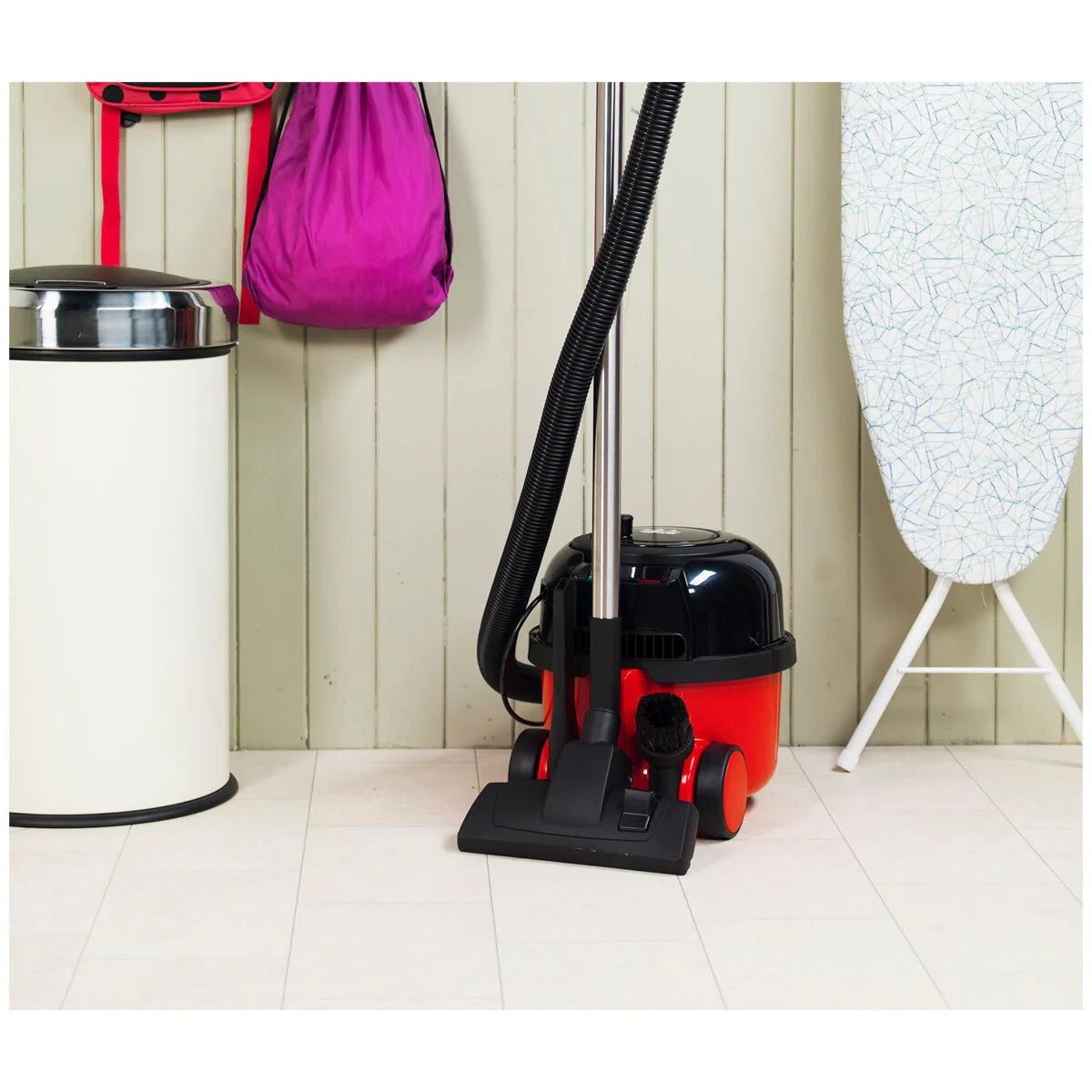 Numatic Henry Xtra Vacuum HVX160 6L Capacity 620W Easy Use - Image 9