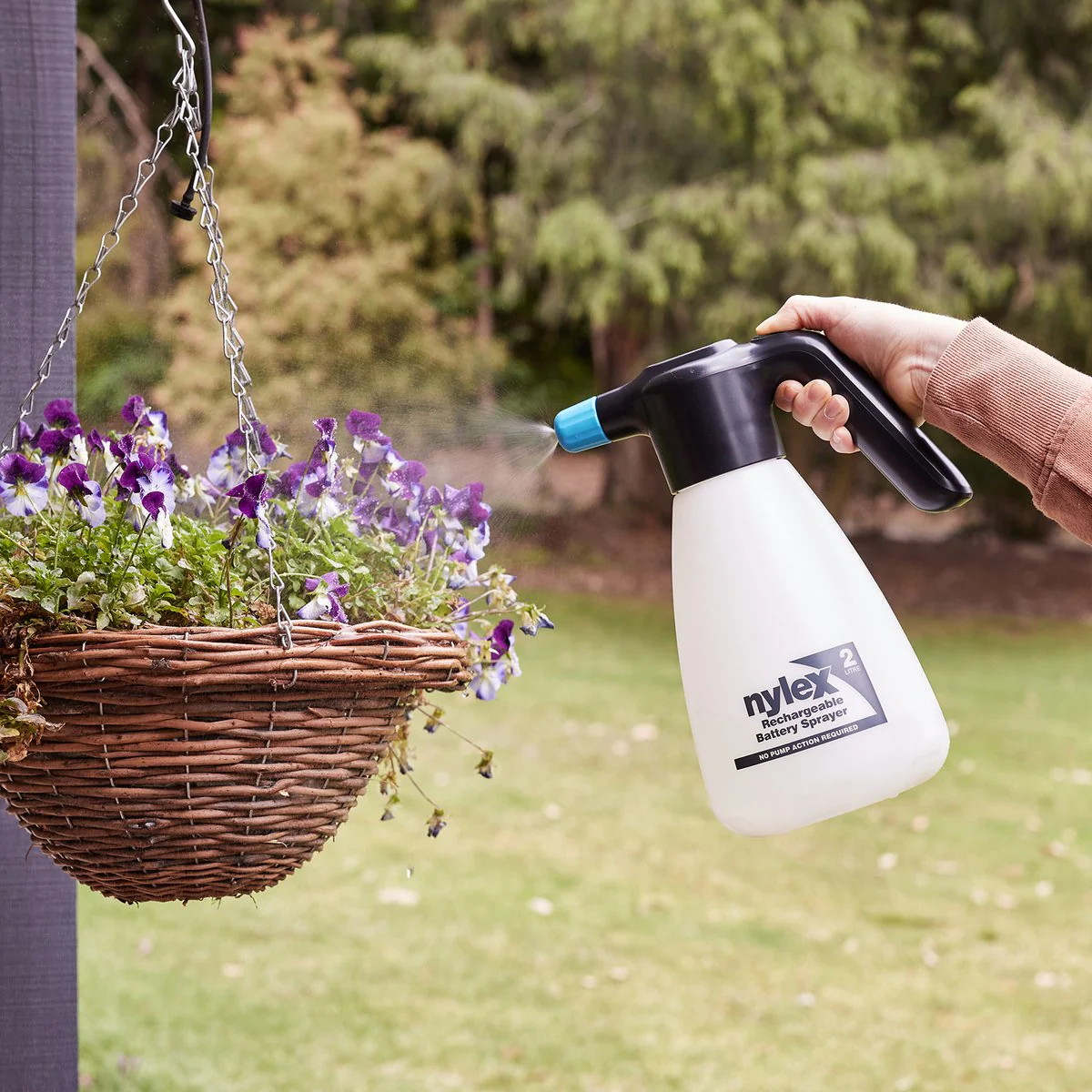 Nylex 2L Garden Battery Sprayer - Rechargeable - Ergonomic Design - Adjustable Spray - Image 4