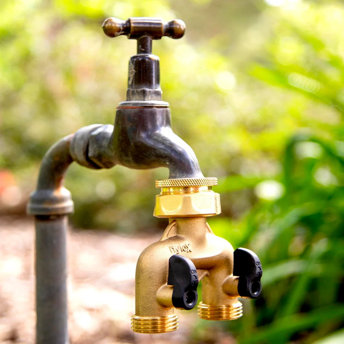 Nylex Brass Two Way Manifold - 12mm - Solid Brass - UV Protected - Image 3