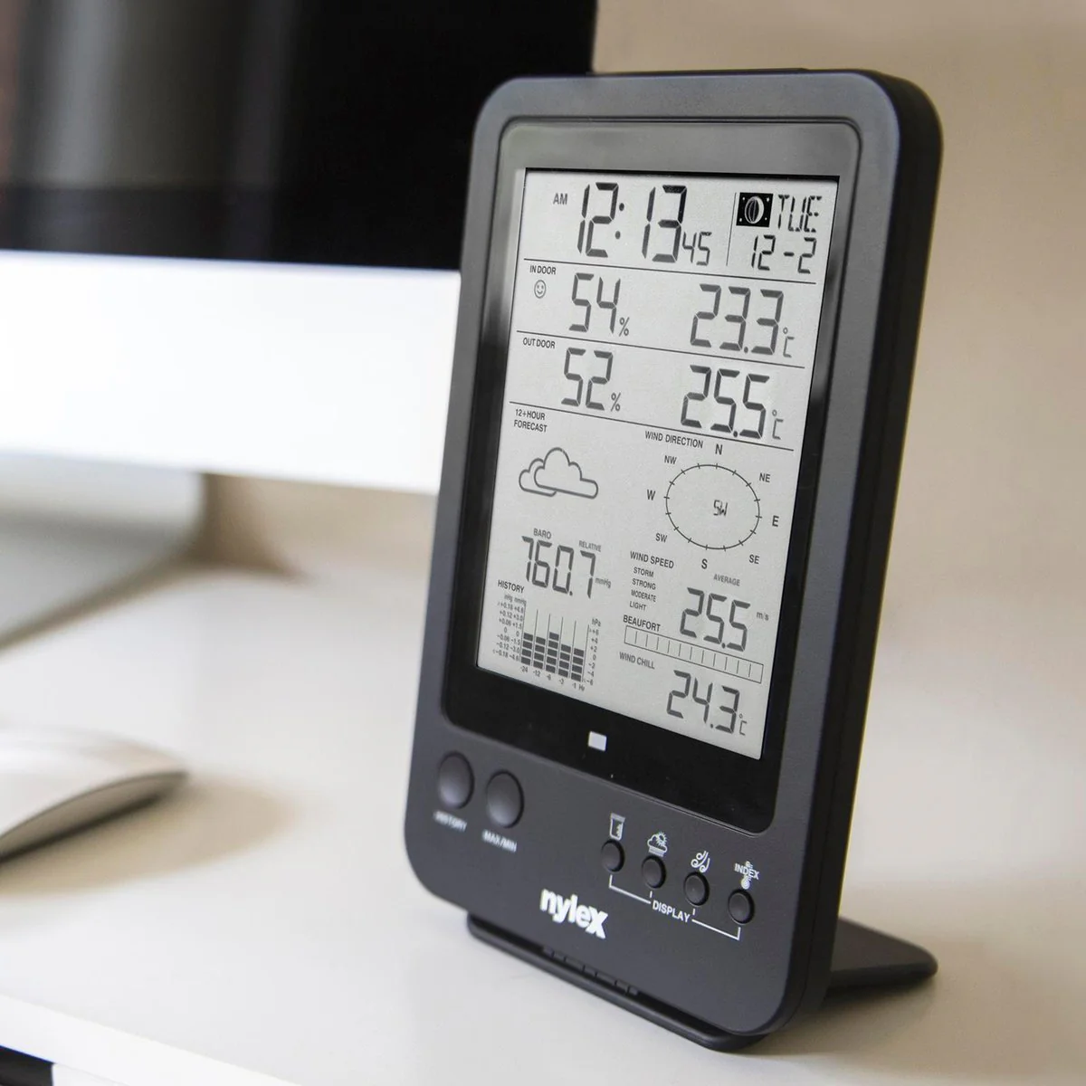 Nylex Digital Weather Station Pro - Indoor Outdoor Monitor - 150mm x 280mm x 385mm - Image 4