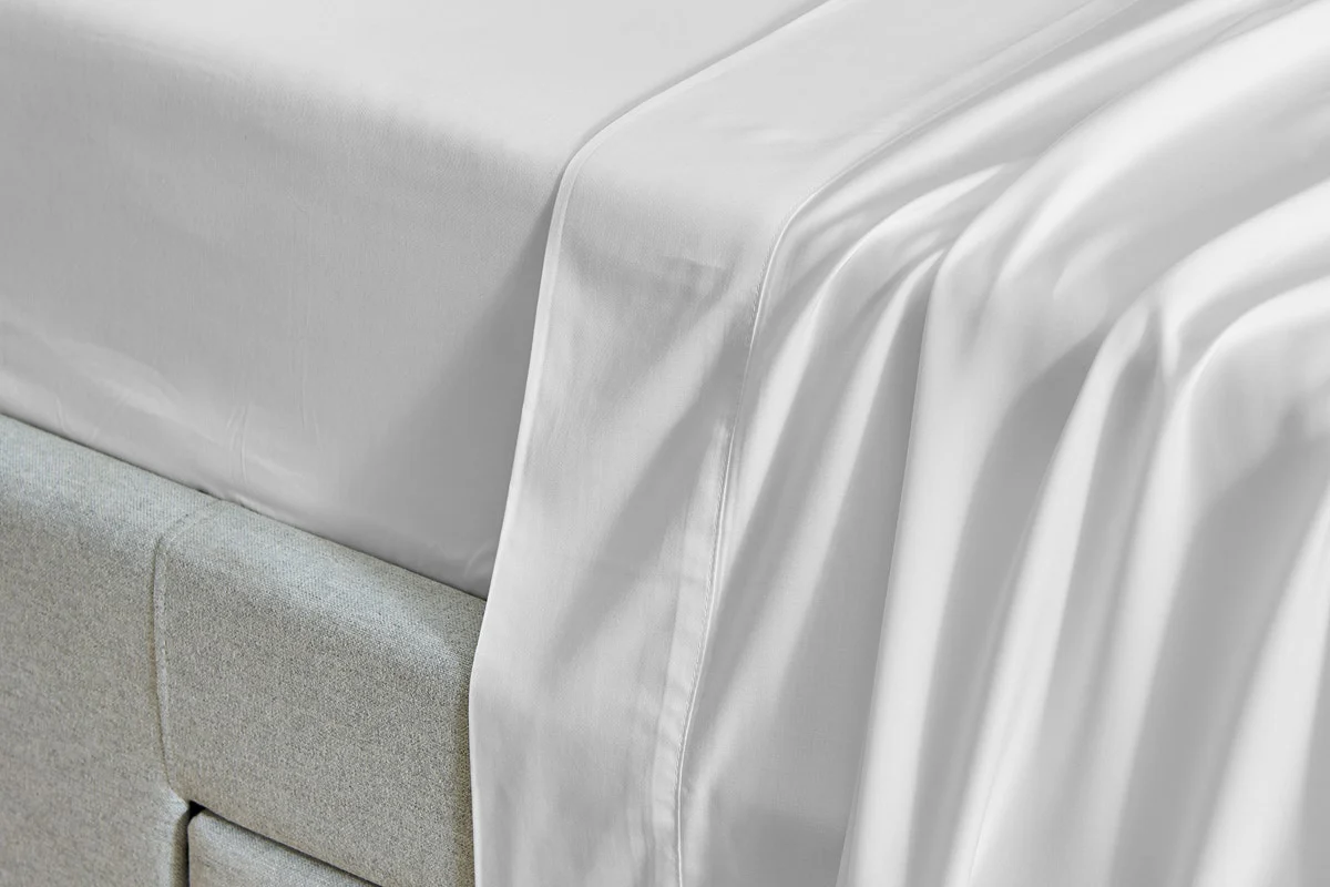 Ovela Bamboo Bed Sheet Set White Double 100% Natural - Image 3