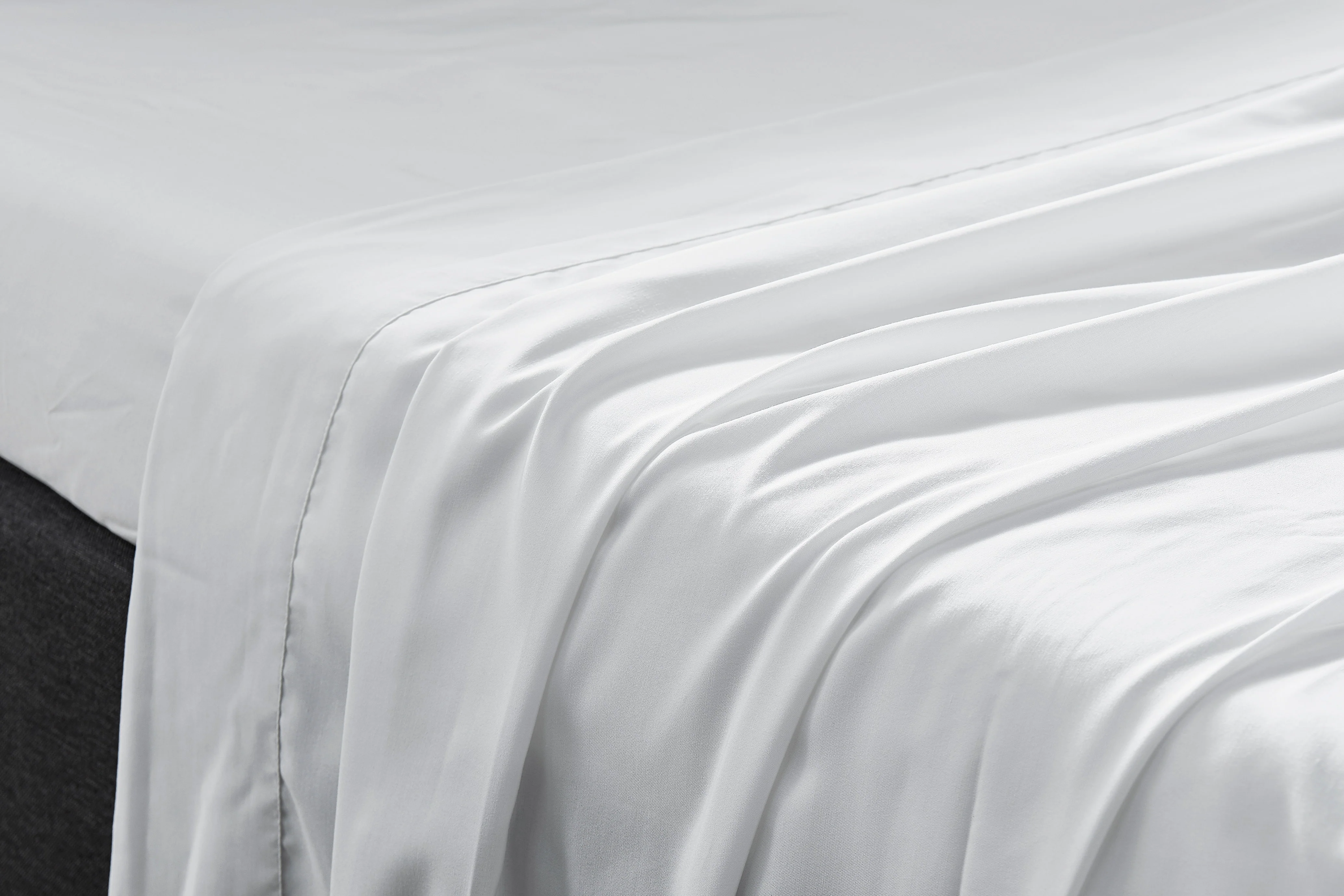 Ovela Bamboo Bed Sheet Set White King Single 100% Natural - Image 3