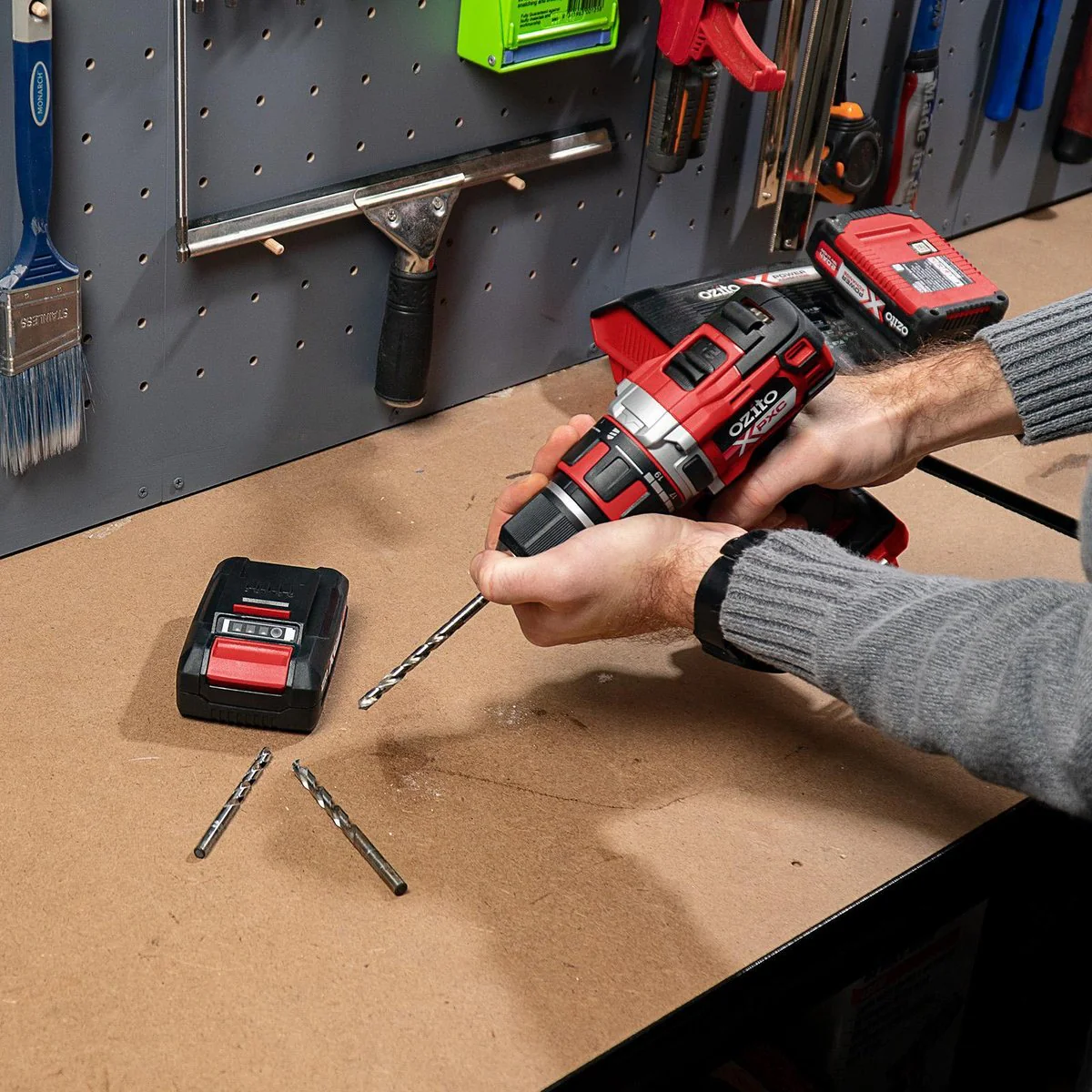 Ozito Brushless Drill Driver - 13mm - Metal - 2 Speed Gearbox - Image 3