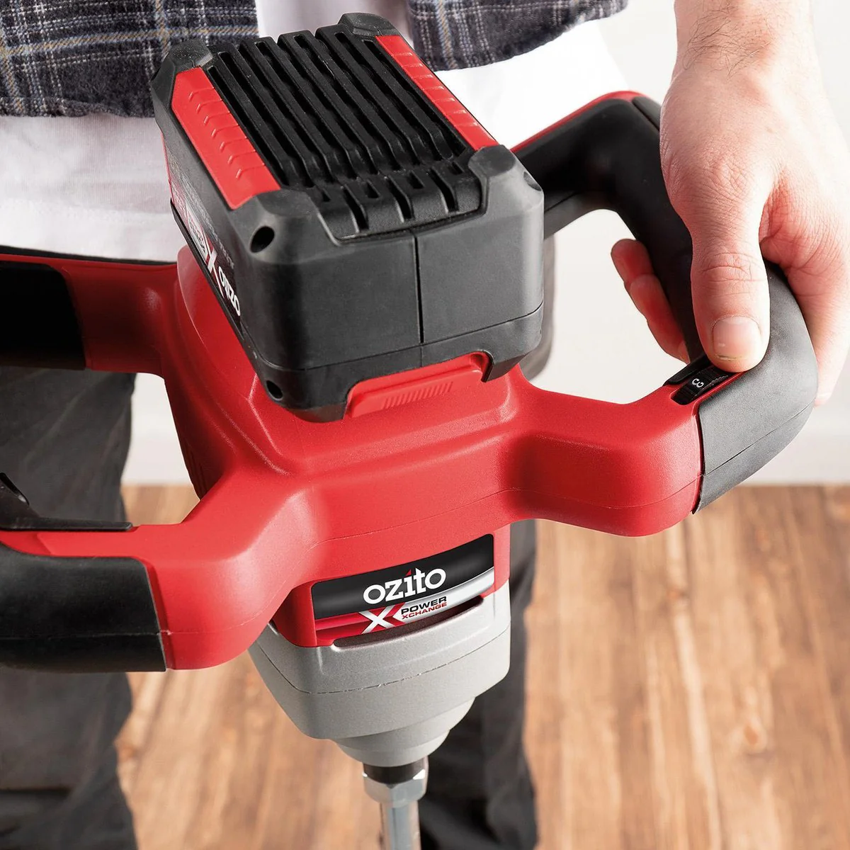 Ozito PXC 18V Cordless Multi Mixer PXMMS 120 - 325mm x 220mm x 290mm - Red Black Silver - Image 4