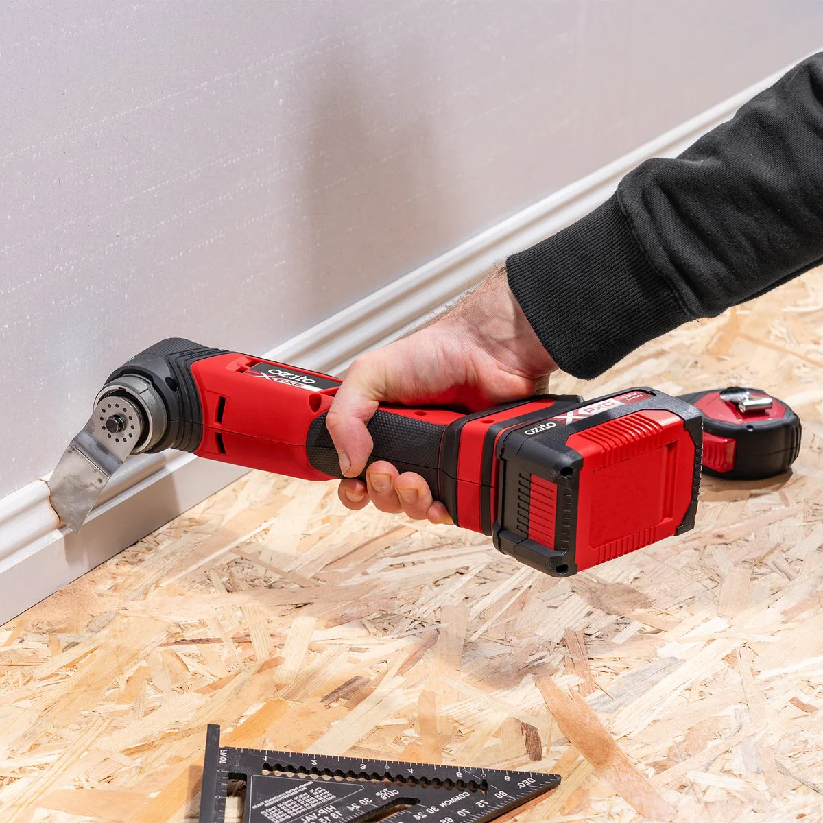 Ozito PXC 18V Brushless Multi Function Tool - 344mm x 97mm x 156mm - Versatile Cutting & Sanding Tool - Image 3