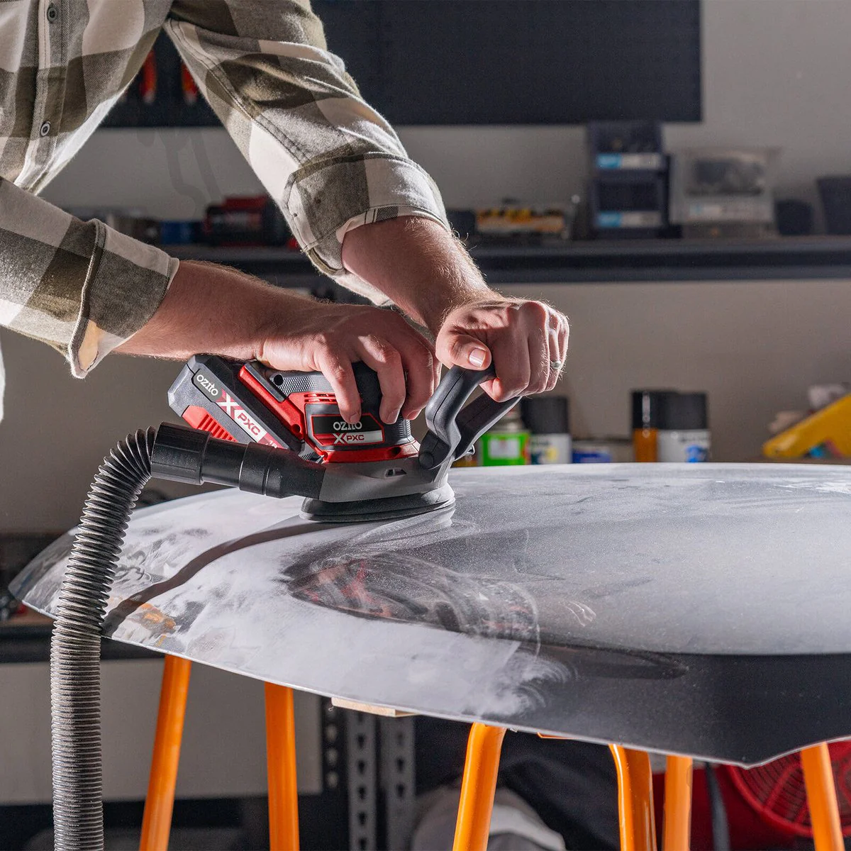 Ozito PXC 18V Brushless Random Orbital Sander PXBROS 125 - 277mm x 150mm - Efficient Material Removal - Image 4