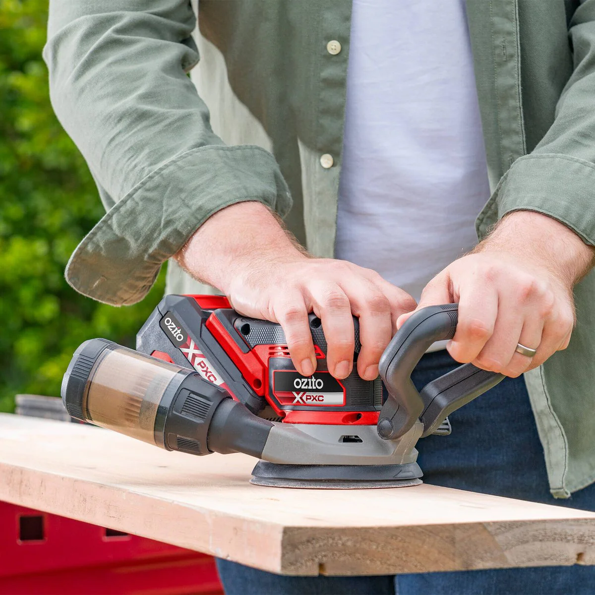 Ozito PXC 18V Brushless Random Orbital Sander PXBROS 125 - 277mm x 150mm - Efficient Material Removal - Image 5