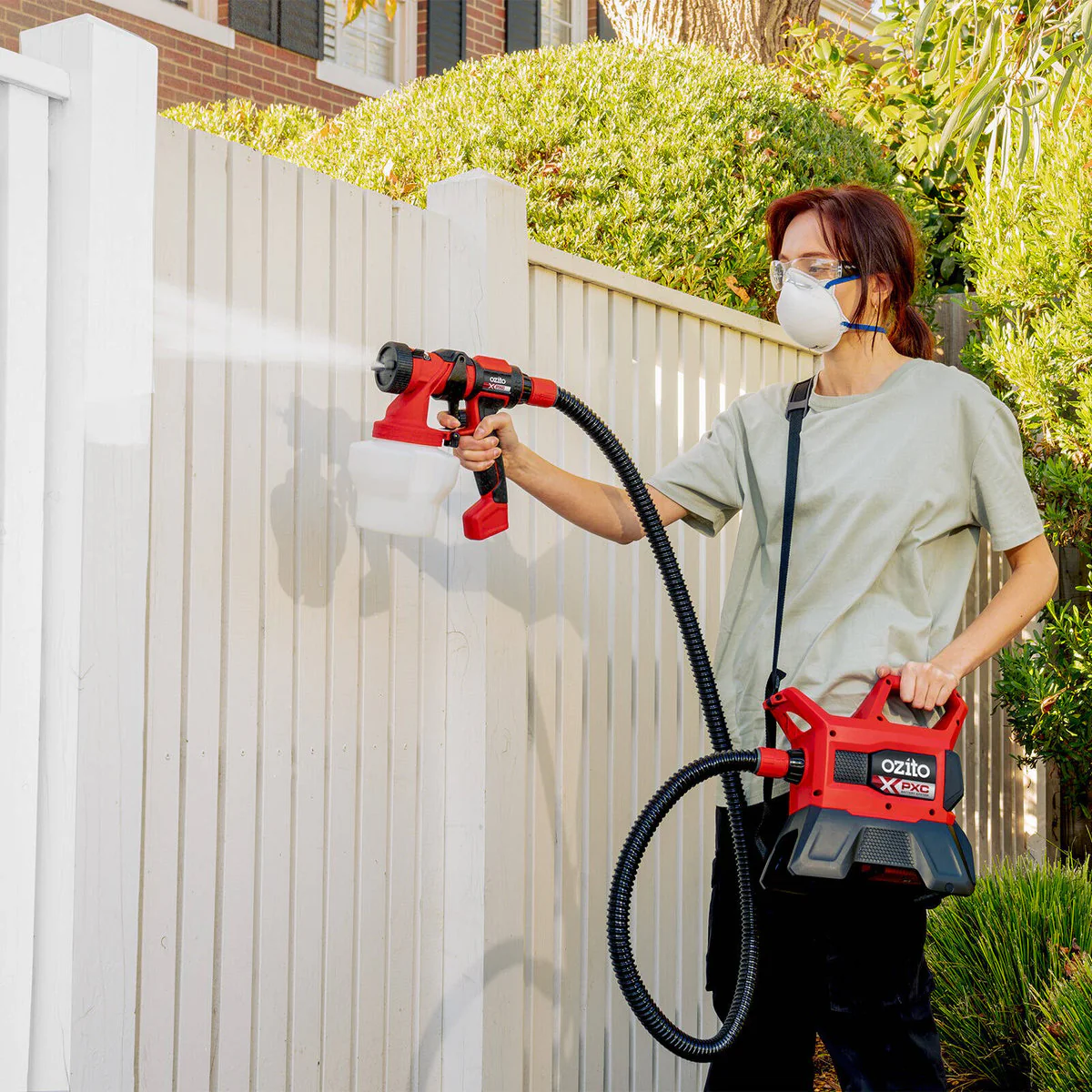 Ozito PXC 18V Paint Spray Station - 1.2L Capacity - Adjustable Spray Pattern - Image 3