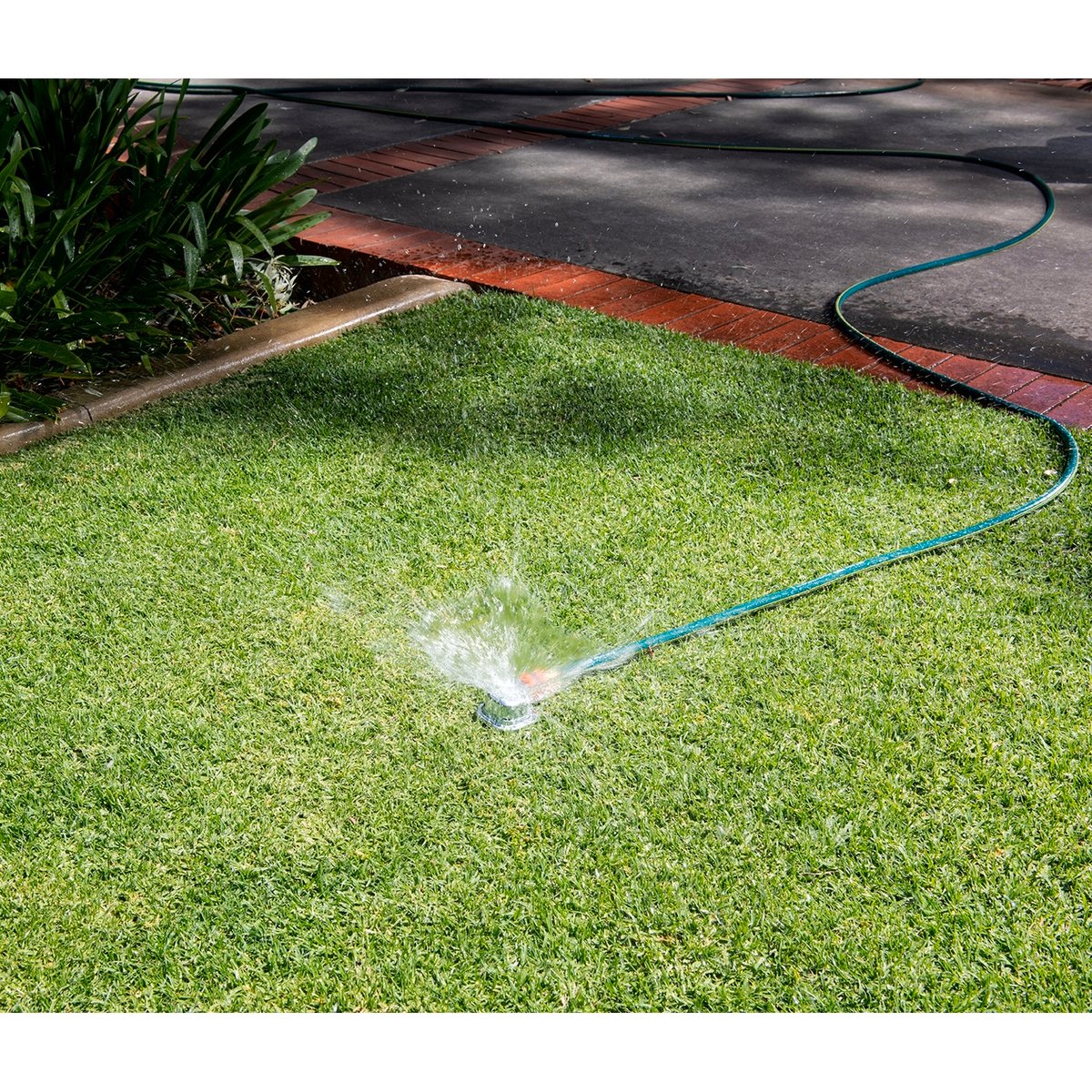 Pope Square Sprinkler - 3m x 3m - Metal - Medium Pressure - Image 3