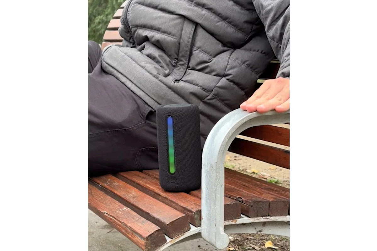 Portable RGB Bluetooth Speaker 10W with LED Lights - Image 3