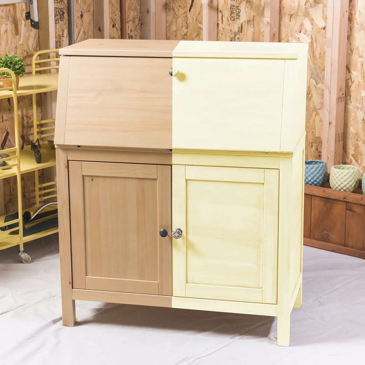 Rust Oleum Chalked Paint - 887ml - Chiffon Cream - Ultra Matt Finish - Indoor Use - Image 3