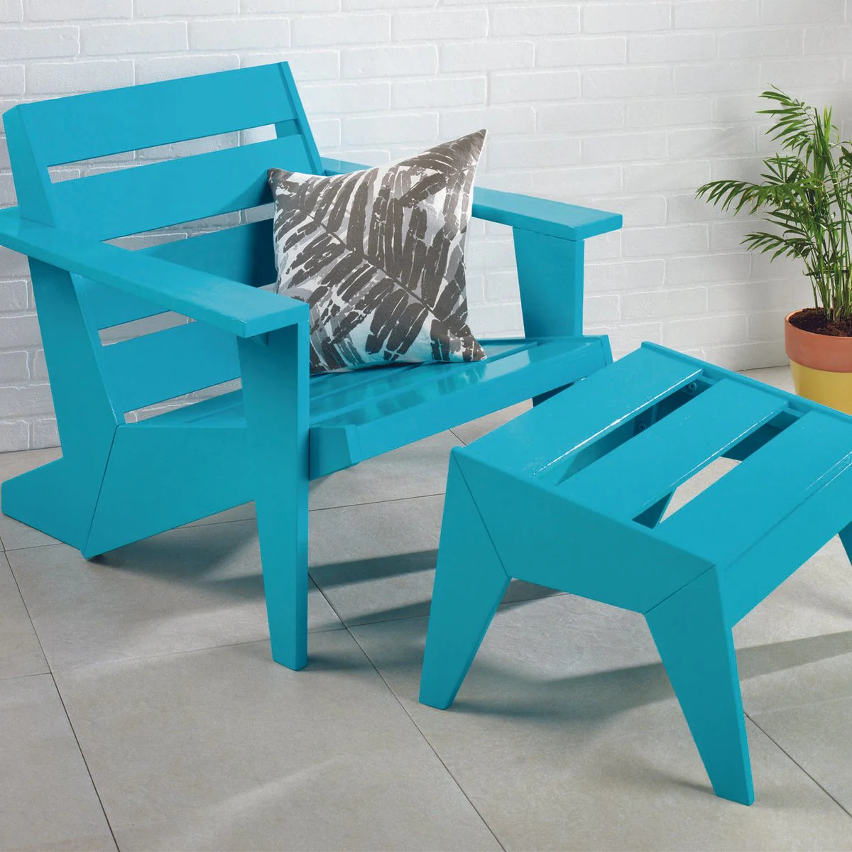 Rust-Oleum Ultra Cover Spray Paint - 340g - Gloss - Seaside Finish - Image 3