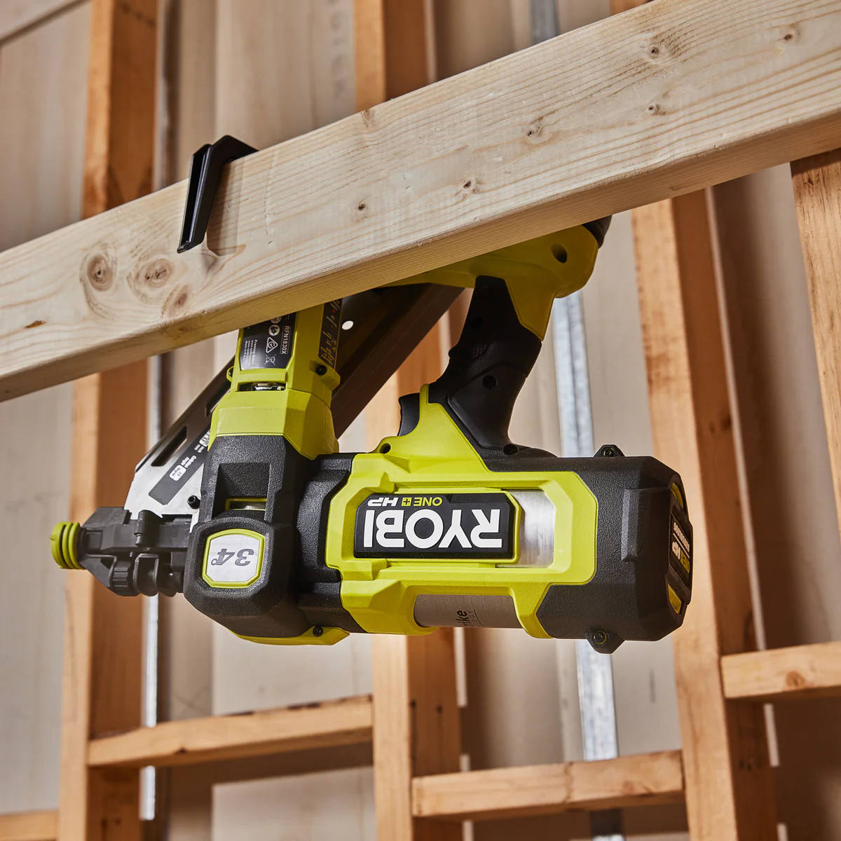 Ryobi 18V ONE+ HP Brushless AirStrike Framing Nailer 30-34° - Tool Only - Efficient, Cordless - Image 2