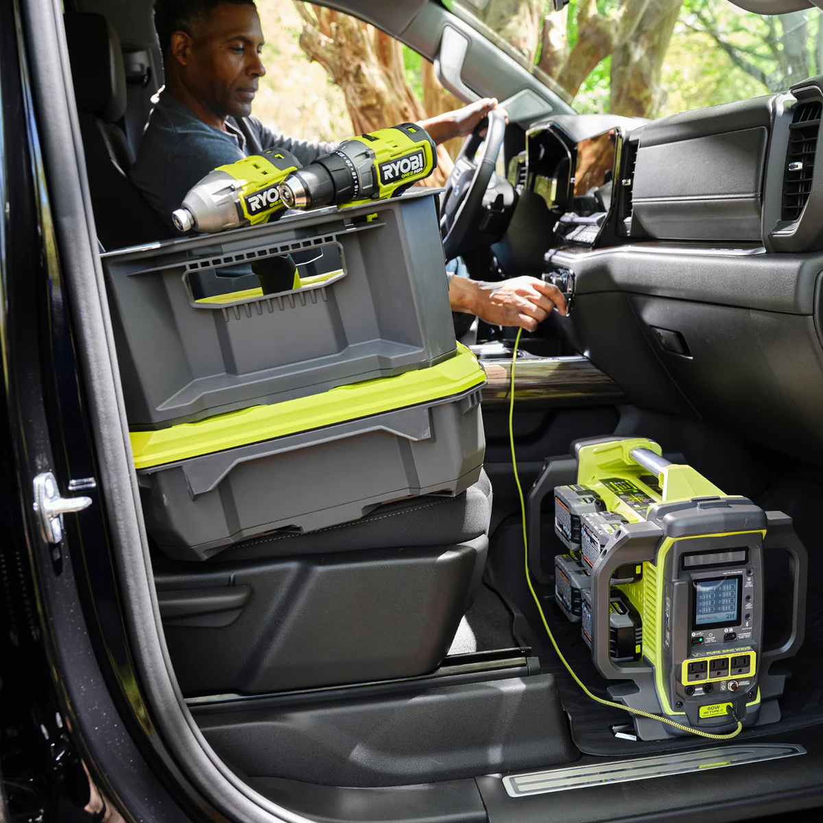 Ryobi 18V ONE+ Powerstation 1800W - Portable Power Source - 300mm x 340mm x 480mm - Image 4