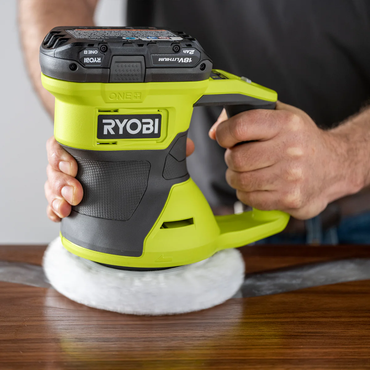 Ryobi 18V One Random Orbital Buffer Polisher 150mm - Cordless - Swirl-Free Finish - Image 4