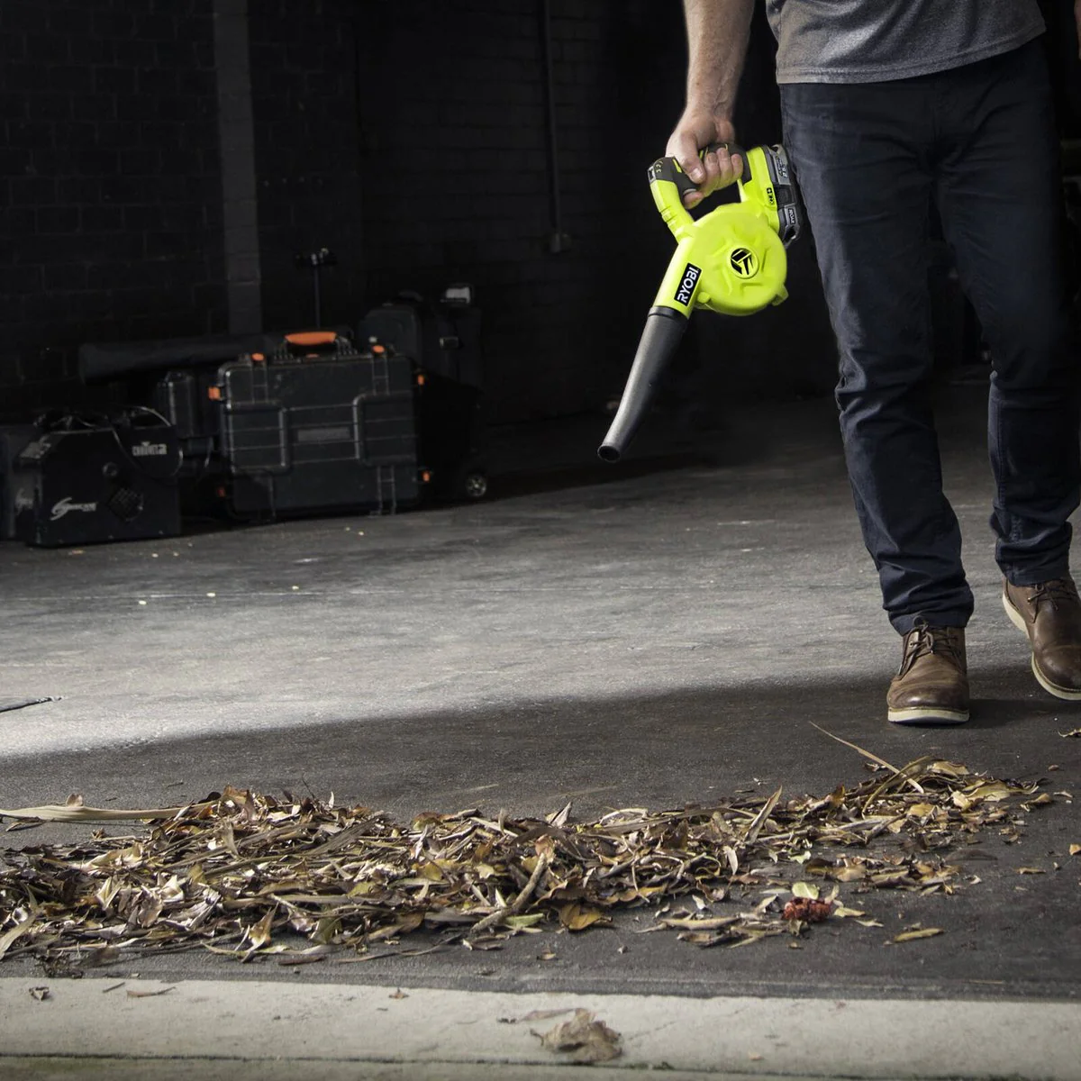 Ryobi 18V ONE+ Workshop Blower Tool Only - 200 km/h - Lightweight - Black/Hypergreen - Image 3