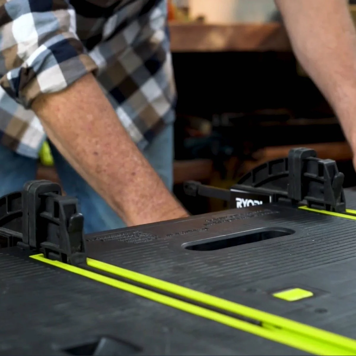 Ryobi Folding Table with Two Clamps - 850mm x 550mm x 755mm - Plastic - Image 5