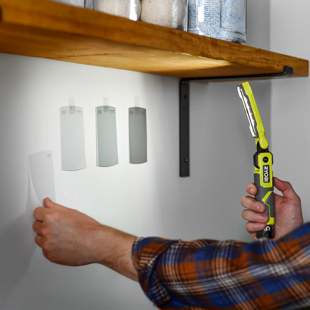 Ryobi USB Lithium Magnetic Inspection Light 2Ah Kit - 550 Lumens - IP54 - Image 3