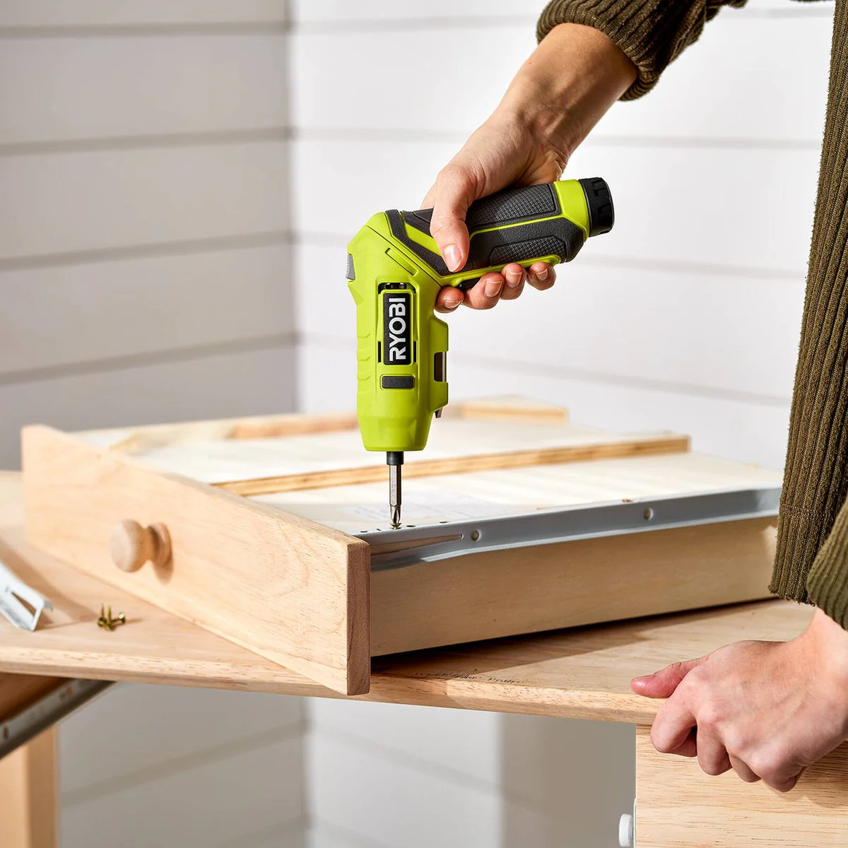 Ryobi USB Lithium Twist Grip Screwdriver 2Ah Kit - 152mm x 44mm x 164mm - LED Light - Adjustable Handle - Image 5