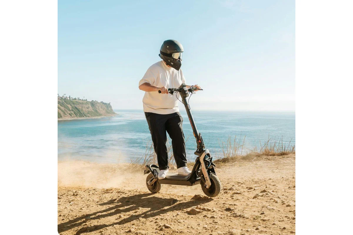 Segway Ninebot GT3 Electric Scooter 2400W 73.4km Range - Image 17