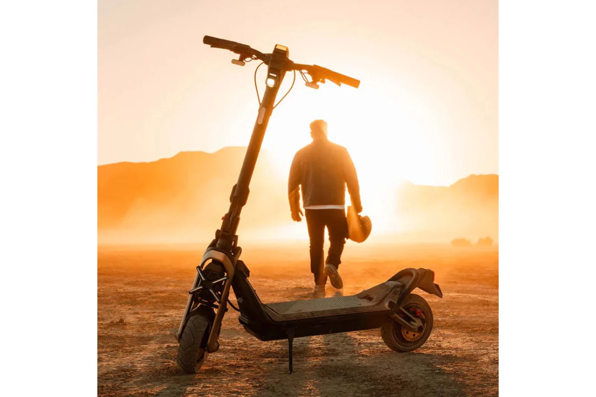 Segway Ninebot GT3 Electric Scooter 2400W 73.4km Range - Image 18