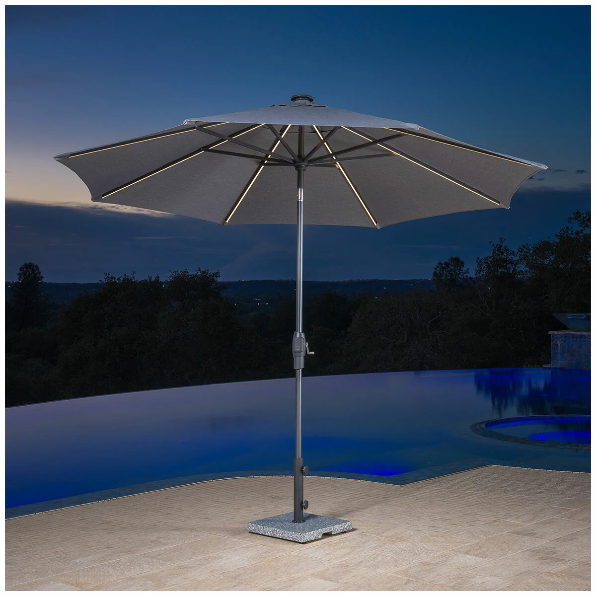 SunVilla 3m LED Market Umbrella Graphite Aluminium Rechargeable - Image 4