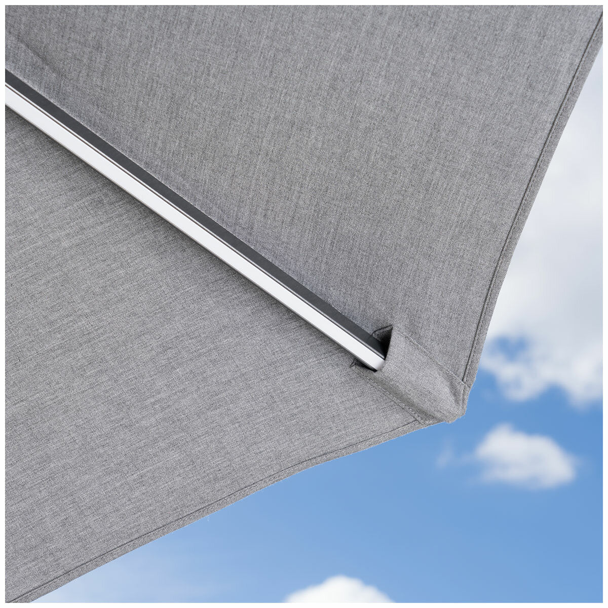SunVilla 3m LED Market Umbrella Graphite Aluminium Rechargeable - Image 9