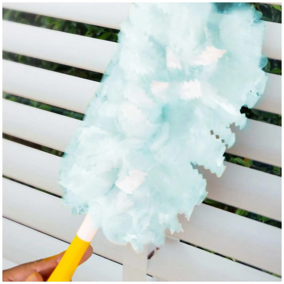 Swiffer Duster 180 Starter Kit 1 Handle and 28 Refills Compact Multi-Surface Dusting - Image 5