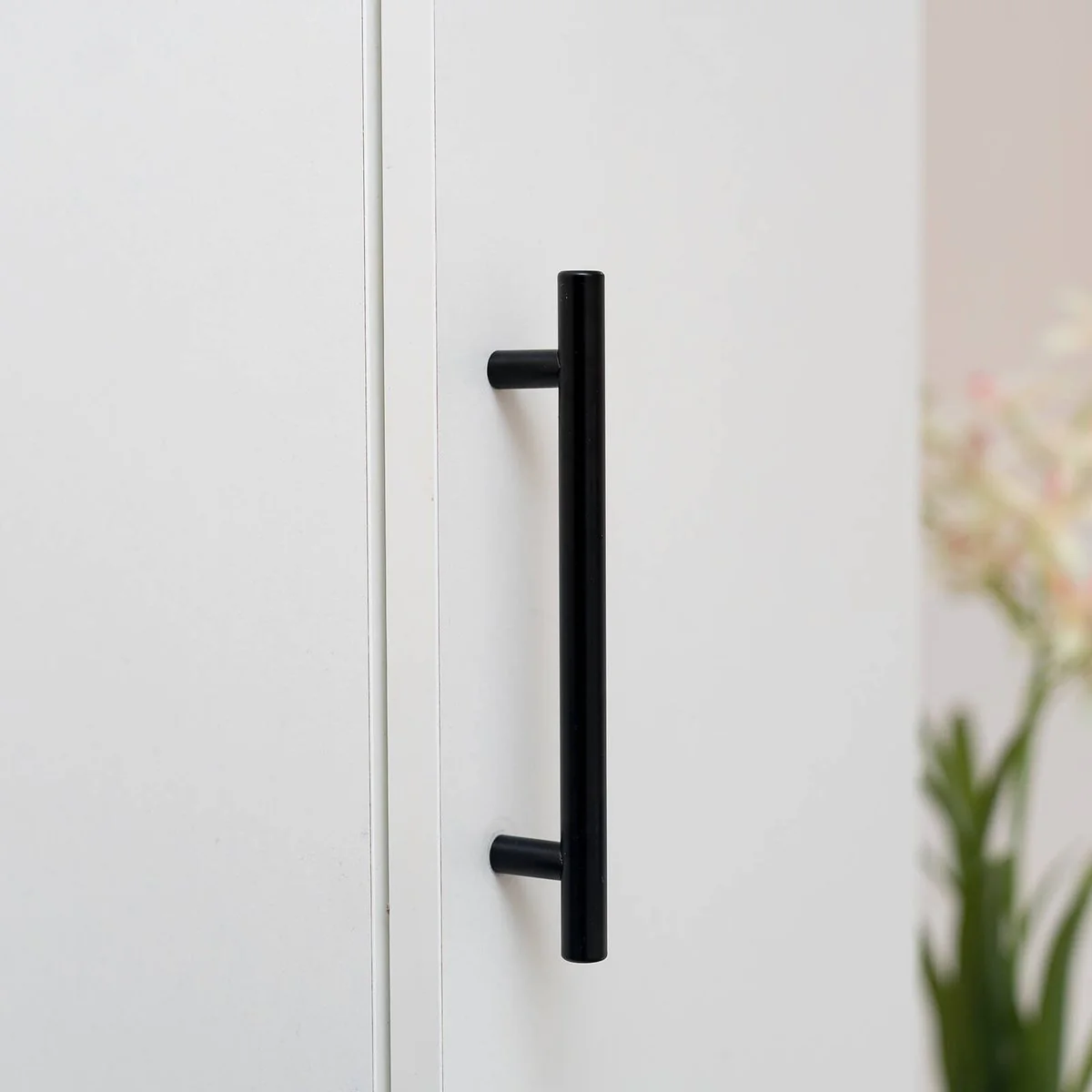Taskmaster 128mm Matte Black T Handle 10 Pack - Easy Installation - Modern Design - Image 3
