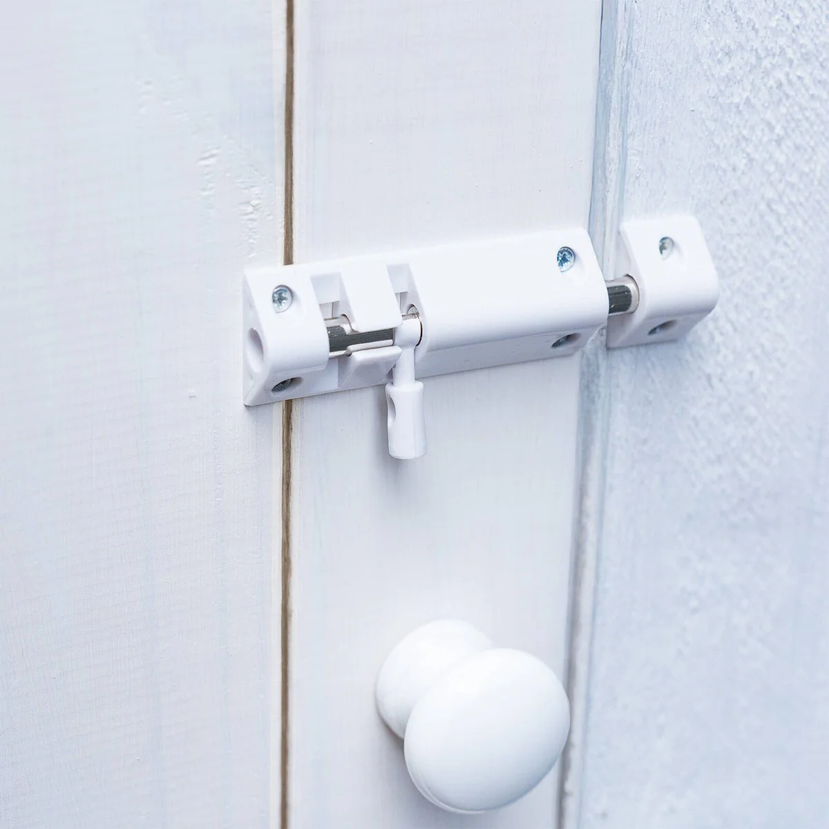 Taskmaster 75mm Plastic Barrel Bolt - Light Duty Locking Mechanism - Black - Image 3