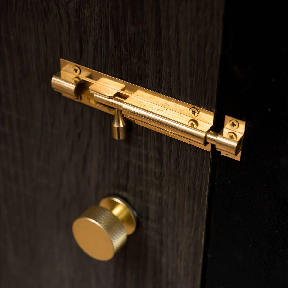 Taskmaster 100mm Polished Brass Barrel Bolt - Solid Brass Security Solution - Image 4